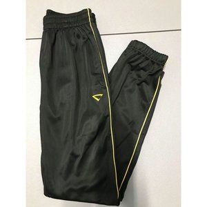 New Boys Pants Size Medium (10/12)